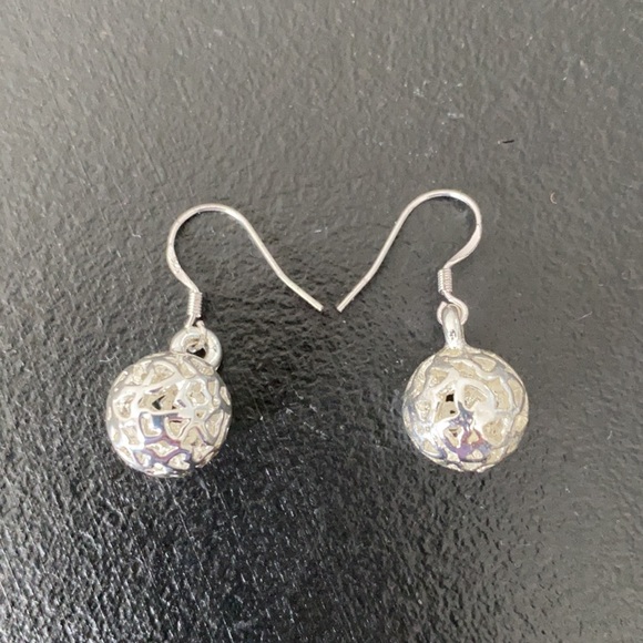$5 SALE—Sterling Silver Hanging Ball with Cut-out Hearts Wire Earrings - Picture 2 of 3